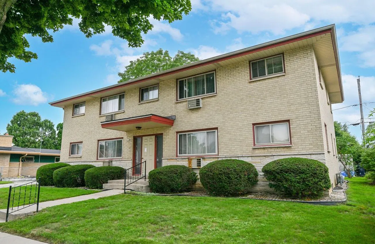 2 bed, 865 sqft, $1,150 — Photo 1