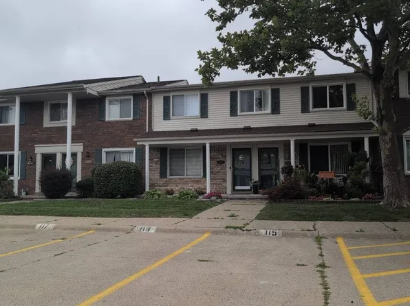 38174 Jamestown Dr #127, Sterling Heights, MI 48312