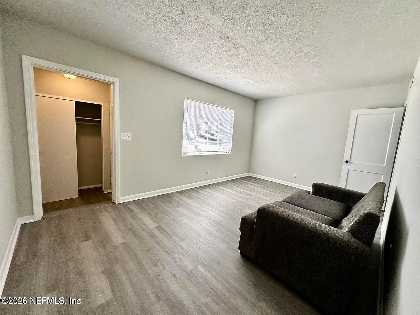 4 bed, 2.0 bath, 1419 sqft, $1,600 — Photo 3