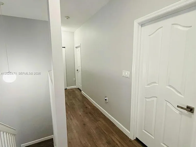 15858 SW 138th Ter — Photo 21