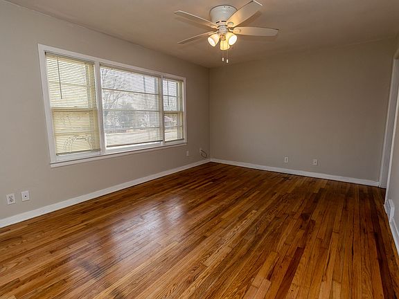 2nd image of 1313 Paris Rd