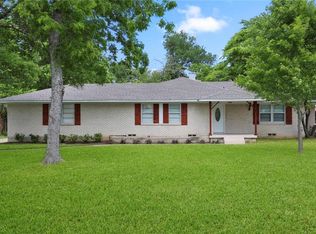 711 W Camp Wisdom Rd, Duncanville, TX 75116