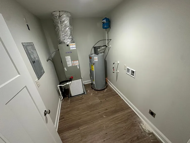 25 Wyatt Ln — Photo 5