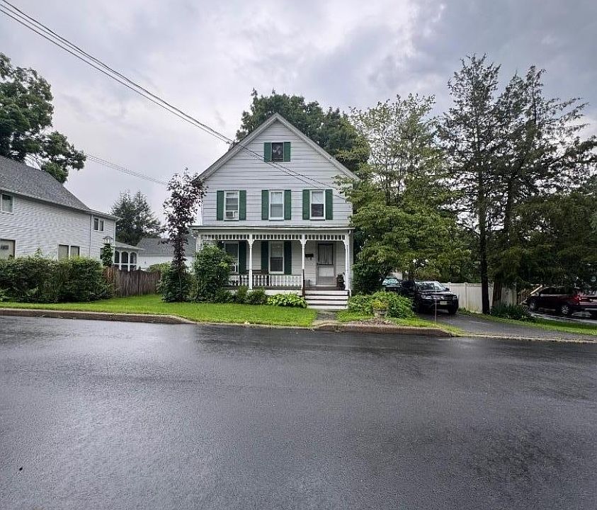 1st image of 6 Fourth St
