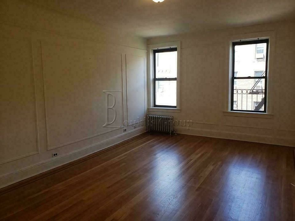 1st image of 2815 34th St APT 2D