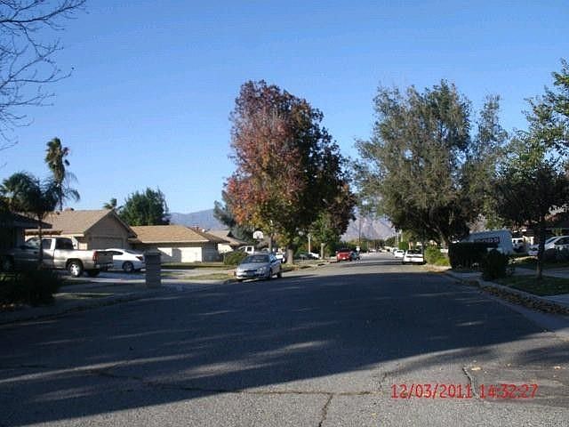 2nd image of 1567 N Webster St