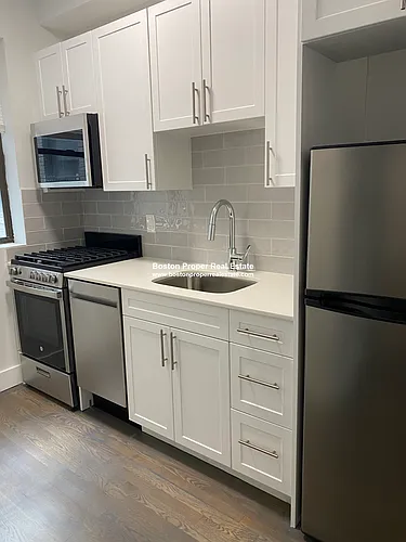 81 Park Dr #1 Photo 1