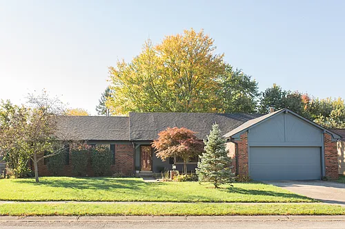 8129 Warbler Way Photo 1