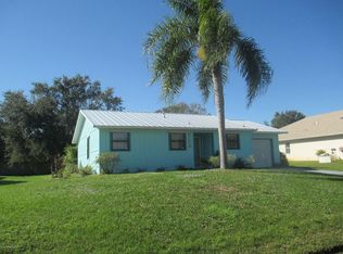 1049 Seamist Ln, Sebastian, FL 32958