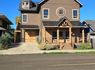 350 NW Alder St UNIT B, Waldport, OR