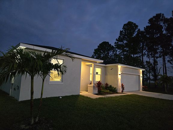3rd image of 159 Anzio Dr