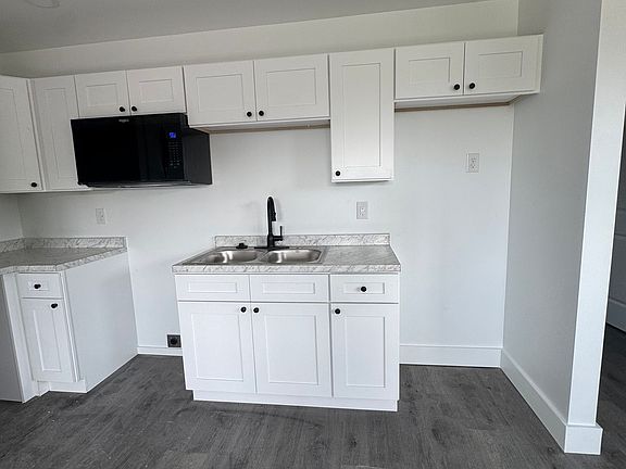 2nd image of 315 S Middle St #101