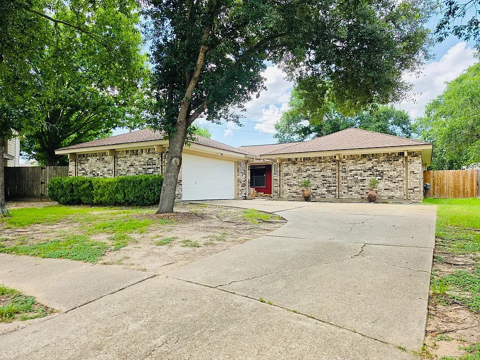 13438 Nevermore Dr