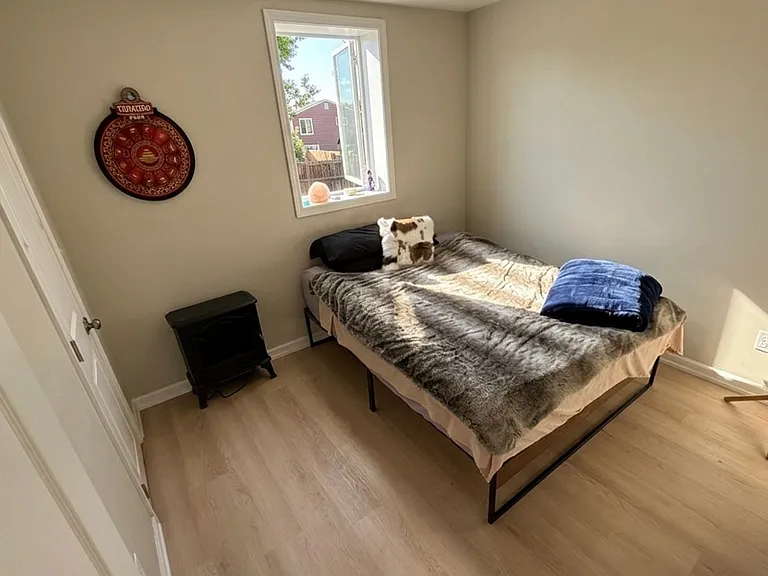 Downstairs Bedroom #4