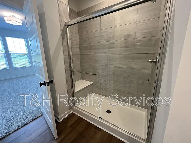 9275 Loyola Way — Photo 26