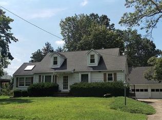 122 Helmetta Rd, Monroe Township, NJ 08831