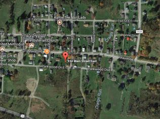 939 E Parkwood Dr, Rural Valley, PA 16249