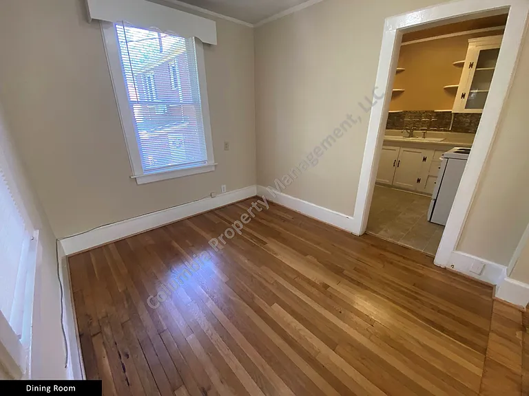 1600 Maple St #4 — Photo 6