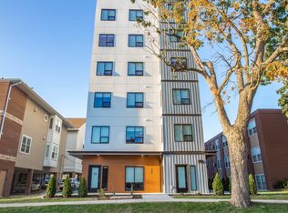 504 E Stoughton St, Champaign, IL 61820