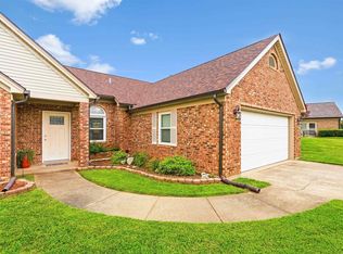 3721 War Admiral Dr, Owensboro, KY 42303