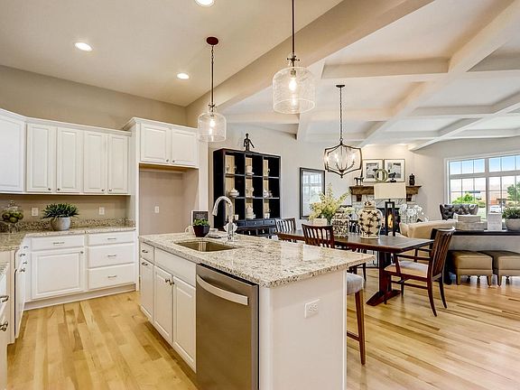 3rd image of 1614 Belmont LANE #35B