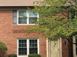 5739 Independence Cir #5739, Alexandria, VA 22312