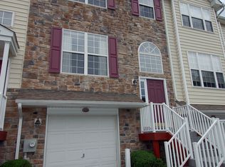 121 Avon Ct, Malvern, PA 19355
