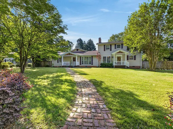 323 Workman Ave, Woodruff, SC 29388