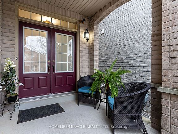 3rd image of 5840 Raftsman Cv