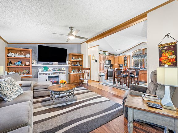 4th image of 2218 W State Road 58