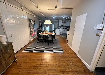 Rented by Jeffrey M Weinstein, LREB