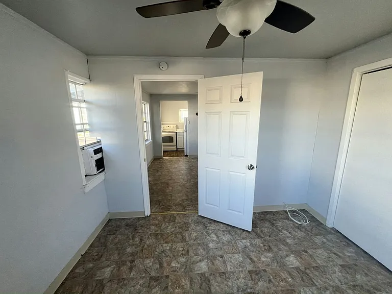 138 Southland Ct #138 — Photo 10
