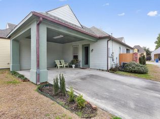 201 Floridian Ln, Lafayette, LA 70506