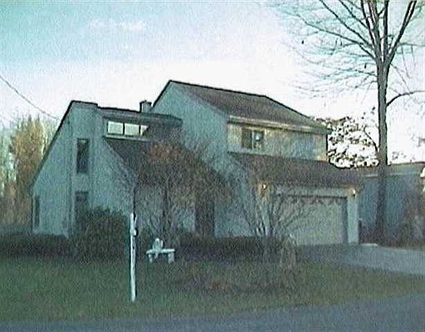 1st image of 20 WOODLAND Drive