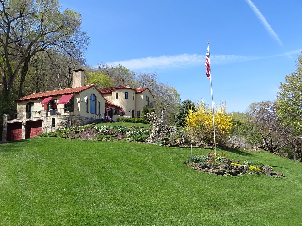 1st image of 43359 Twin Bluffs Dr