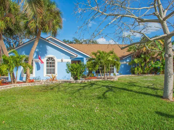 922 Jackson Way, Fort Pierce, FL 34949