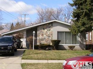 8529 Sorrento St, Detroit, MI 48228