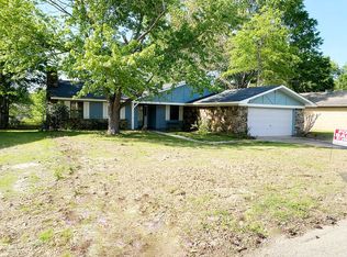 431 Forrest Ct, Columbus, MS 39702