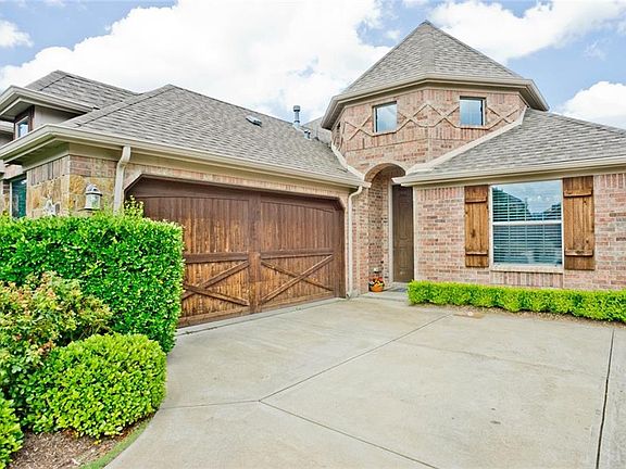2nd image of 1737 Grand Meadows Dr