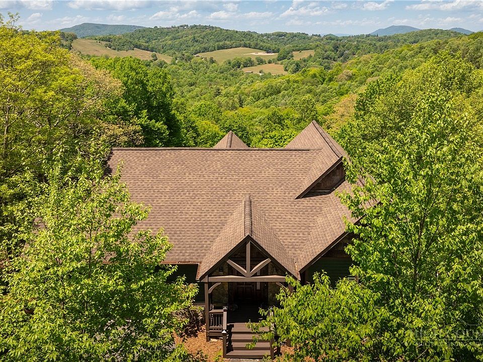 1st image of 149 Regency Lane