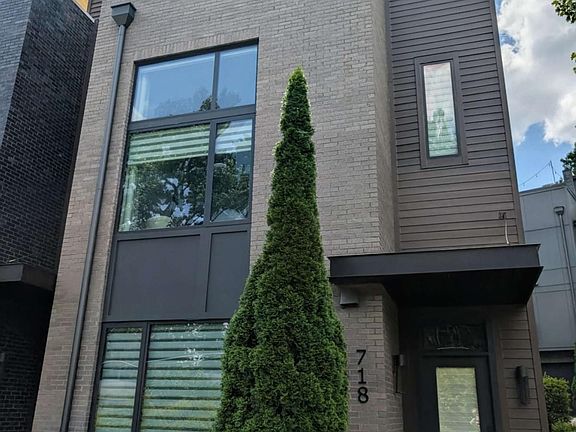 2nd image of 718 Oakview Rd