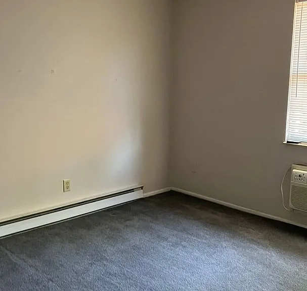 610 Main St — Photo 5