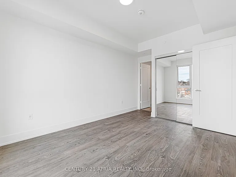 858 Dupont St #318 — Photo 21