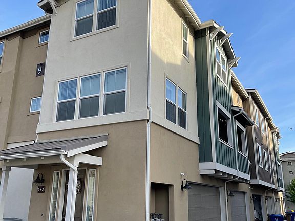 3rd image of 543 Covelo Ln