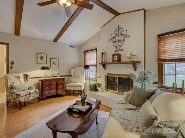 10101 Sardis Oaks Rd, Charlotte, NC 28270