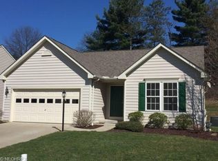 438 Deep Creek Cir, Northfield, OH 44067