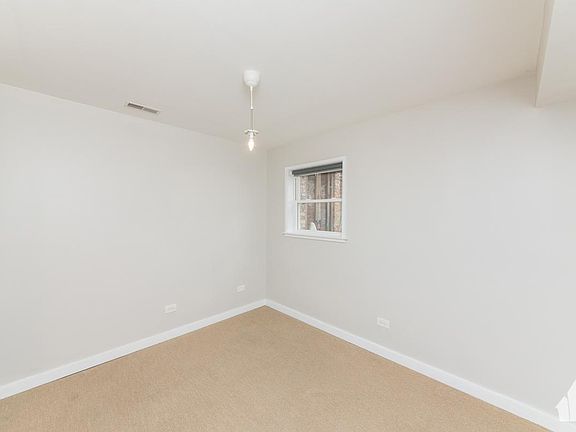 3rd image of 3535 W Wrightwood Ave #3