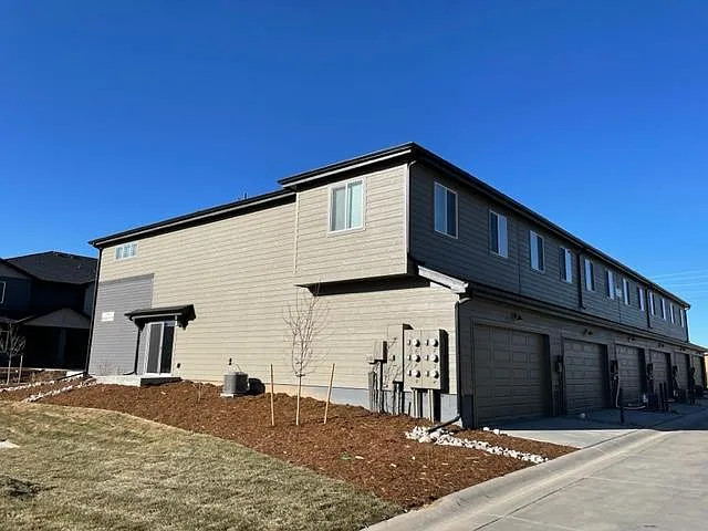 2794 Barnstormer St #1 — Photo 3