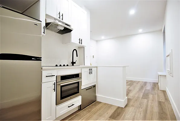 Rented by (Legacy) Tri Hill Realty Group LLC | media 1