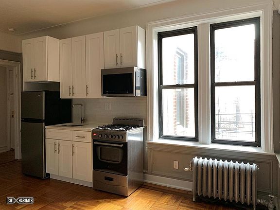 4th image of 666 Ocean Ave APT G2